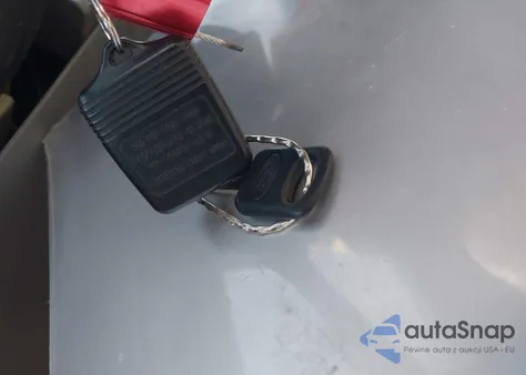 2004 Ford F350 Lariat/Xl/Xlt from USA, damaged, VIN 1FTSW31P64ED40055